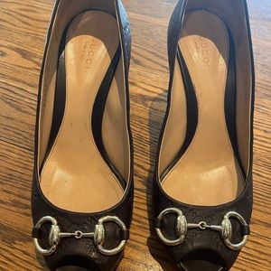 Gucci peep toe heels size 36.5. 💯 Authentic